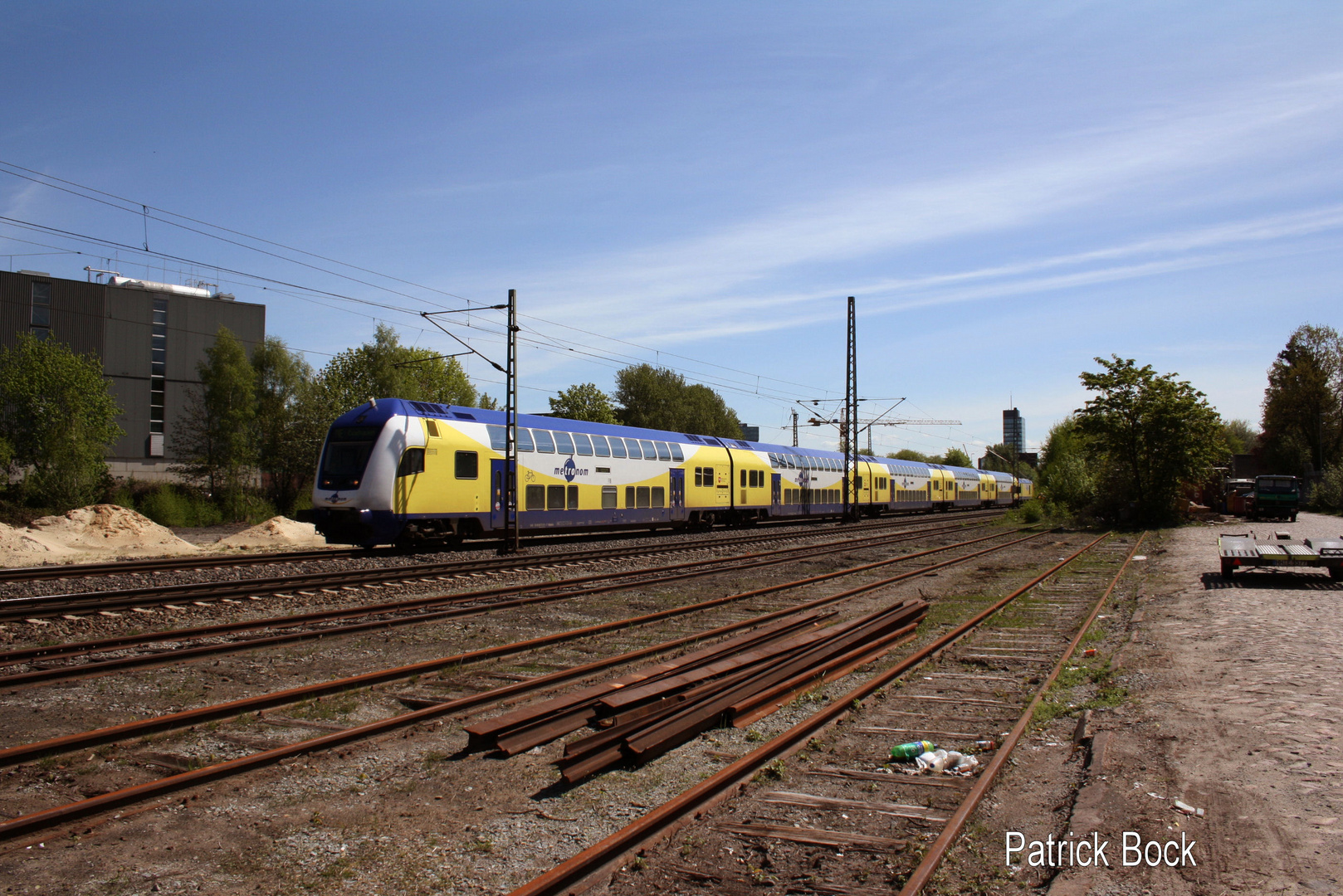 Metronom in Hamburg Unterelbe