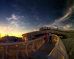 Metropol Parasol bei Sonnenuntergang