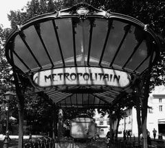 ...metropolitain...