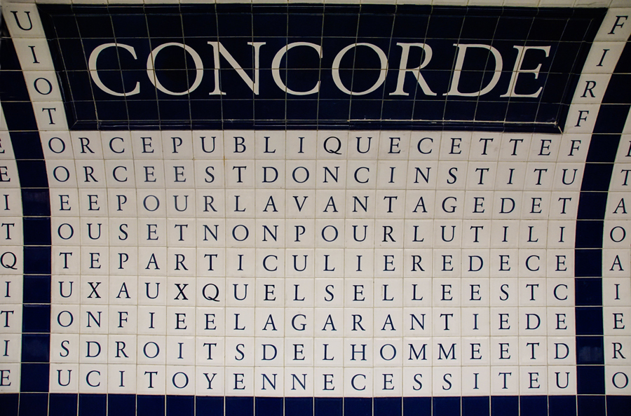 Metrostation Concorde ...