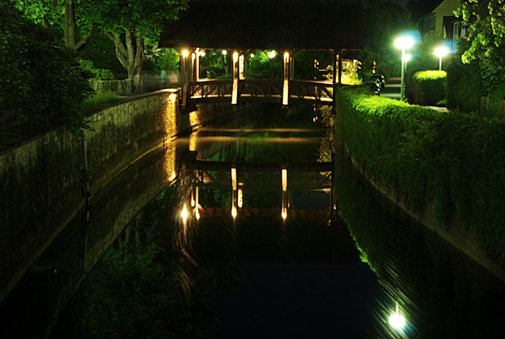 Metterbrücke bei Nacht