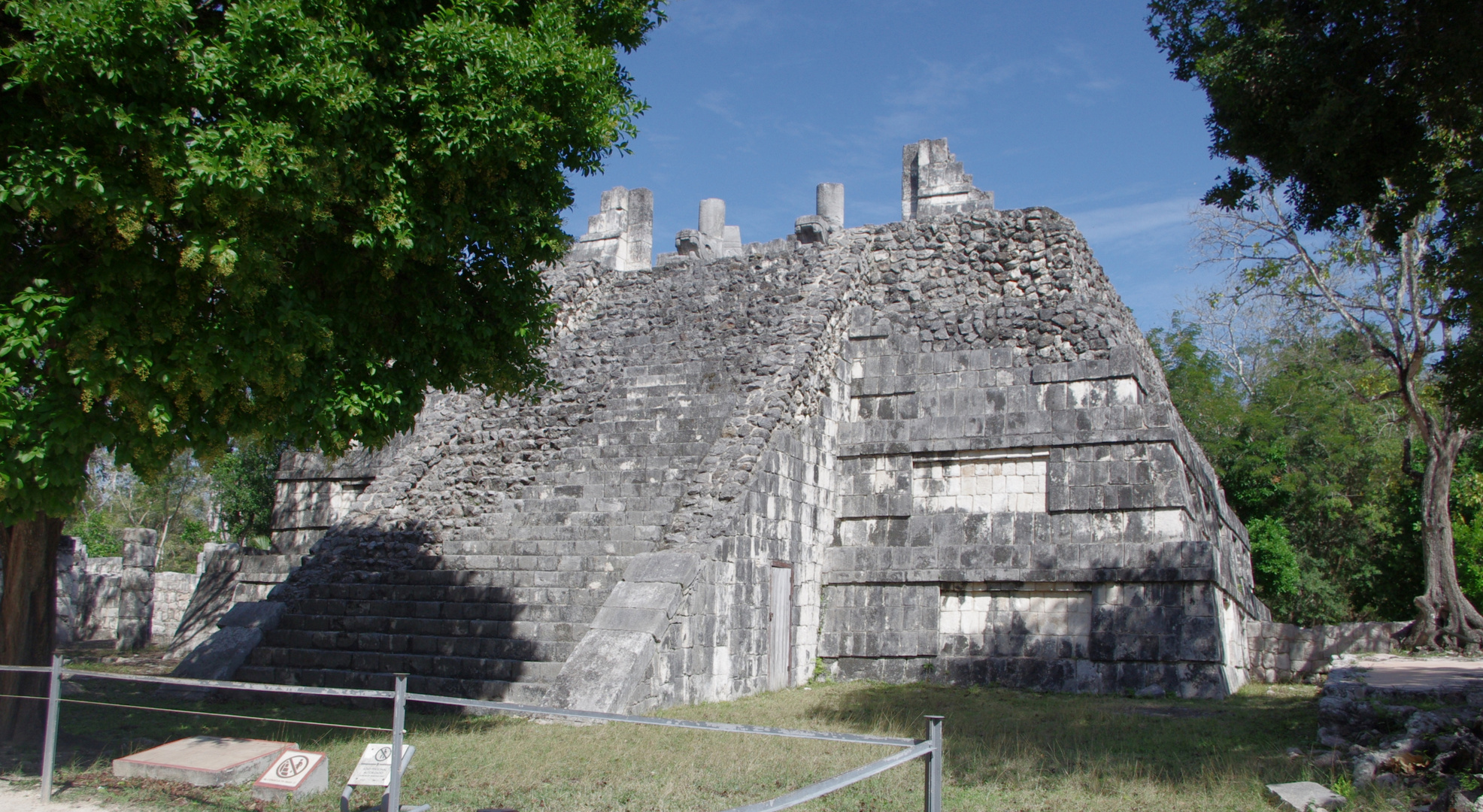 Mexique : Chichen Itza - Temple des grandes Tables