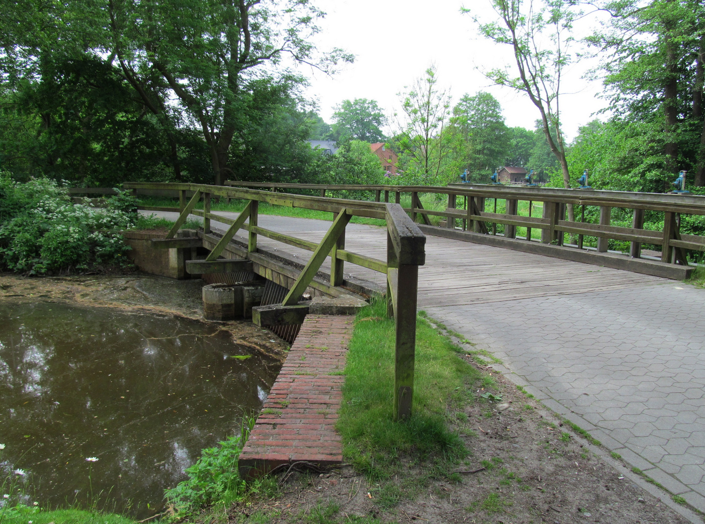  Meyenburger Wasserwehrbrücke an der Wassermühle 