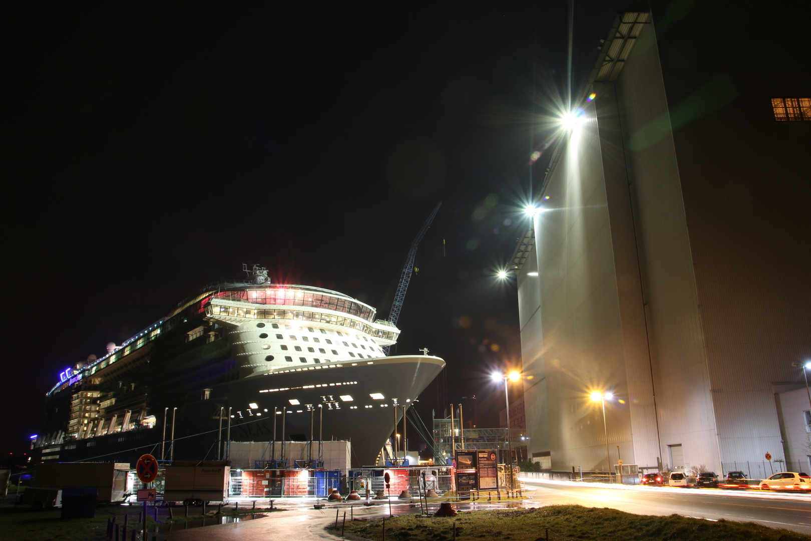 Meyer-Werft Papenburg 2 "Ovation of the Seas"