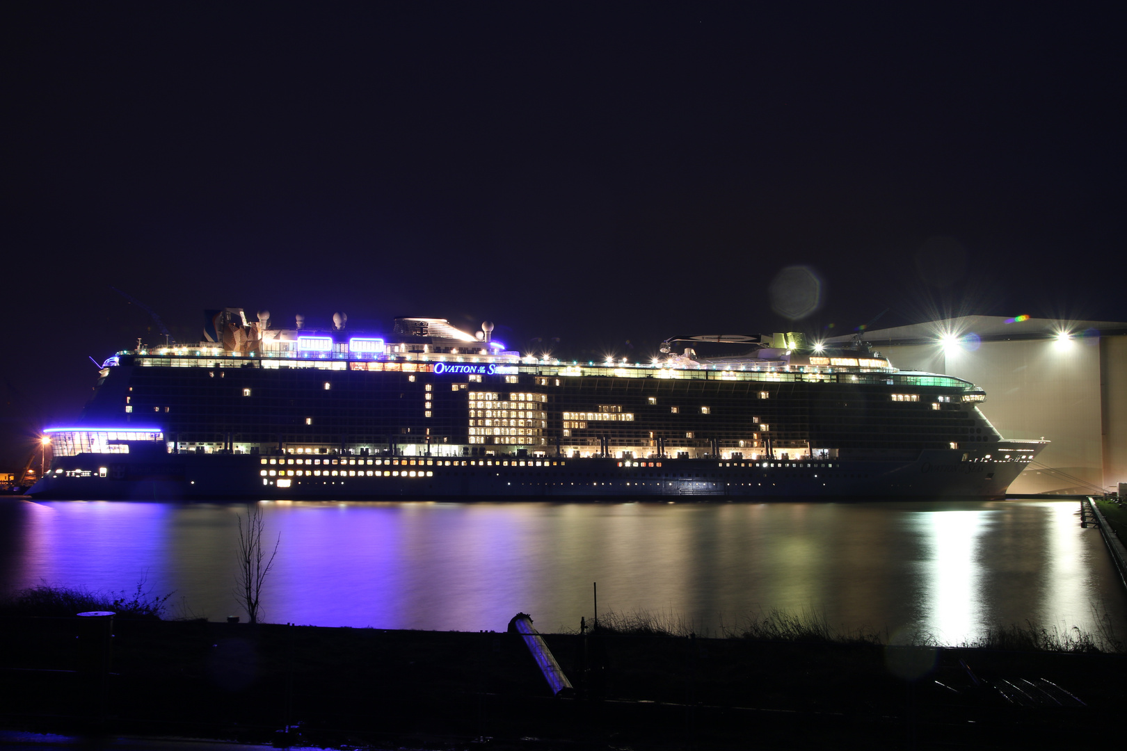 Meyer-Werft Papenburg 4 "Ovation of the Seas"