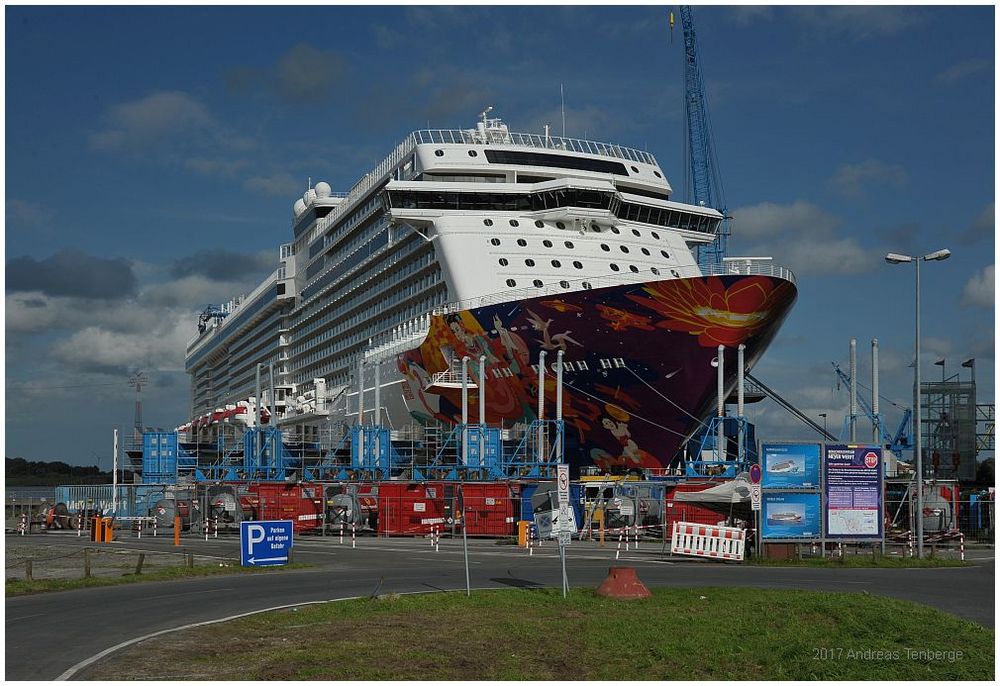 Meyer Werft, "World Dream"