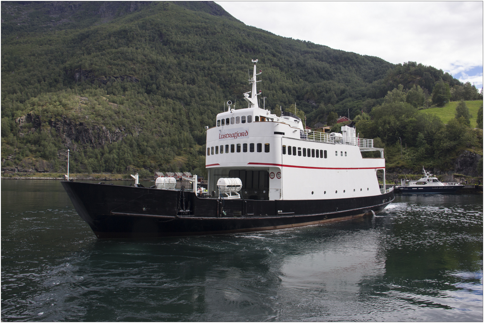 M/F Lustrafjord (08.08.2017)