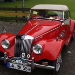 MG Roadster leider mit Verdeck da das Wetter eher mies war