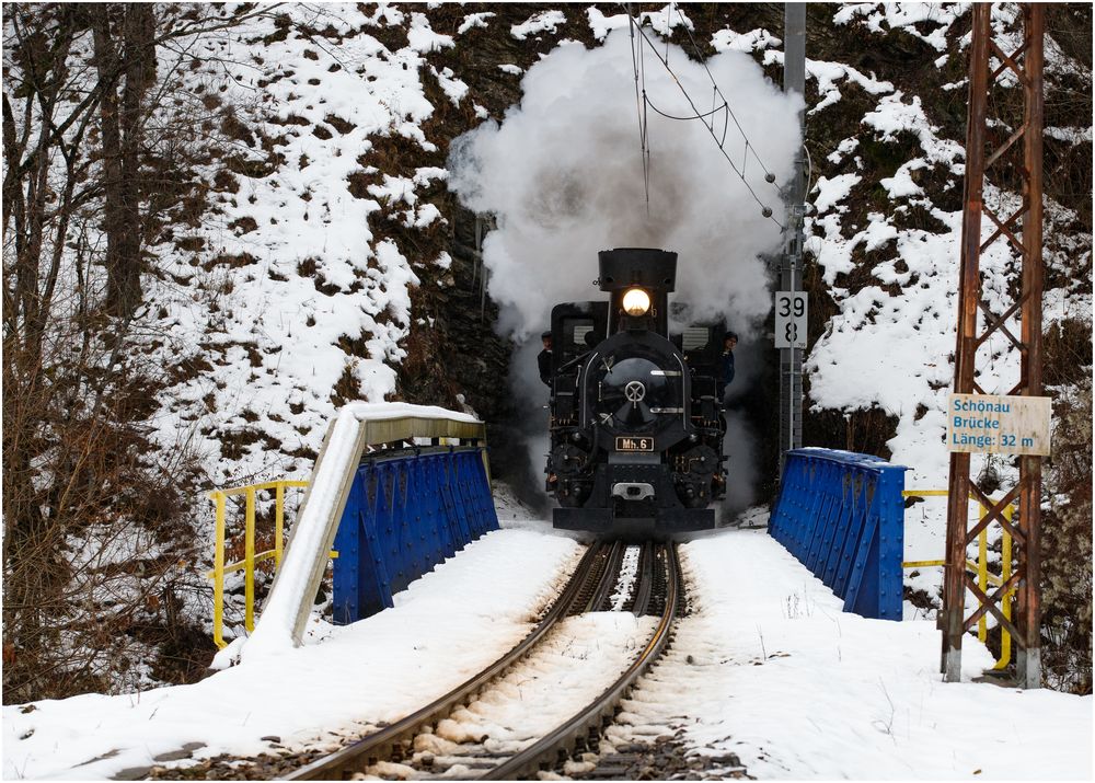 Mh.6 bei der Tunnelausfahrt