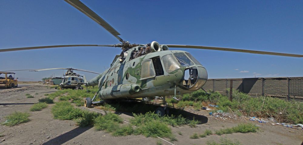 MI-8 KDZ-Airfield