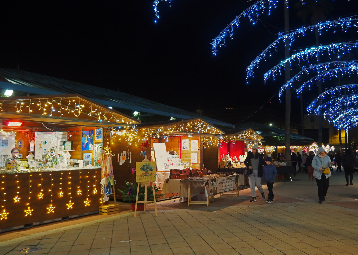 Mi-décembre au marché de Noël de Menton