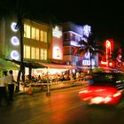 Miami Ocean Drive bei Nacht