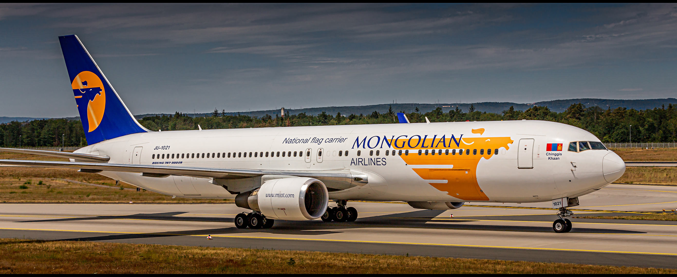 MIAT Mongolian Airlines, Boeing 767-300er