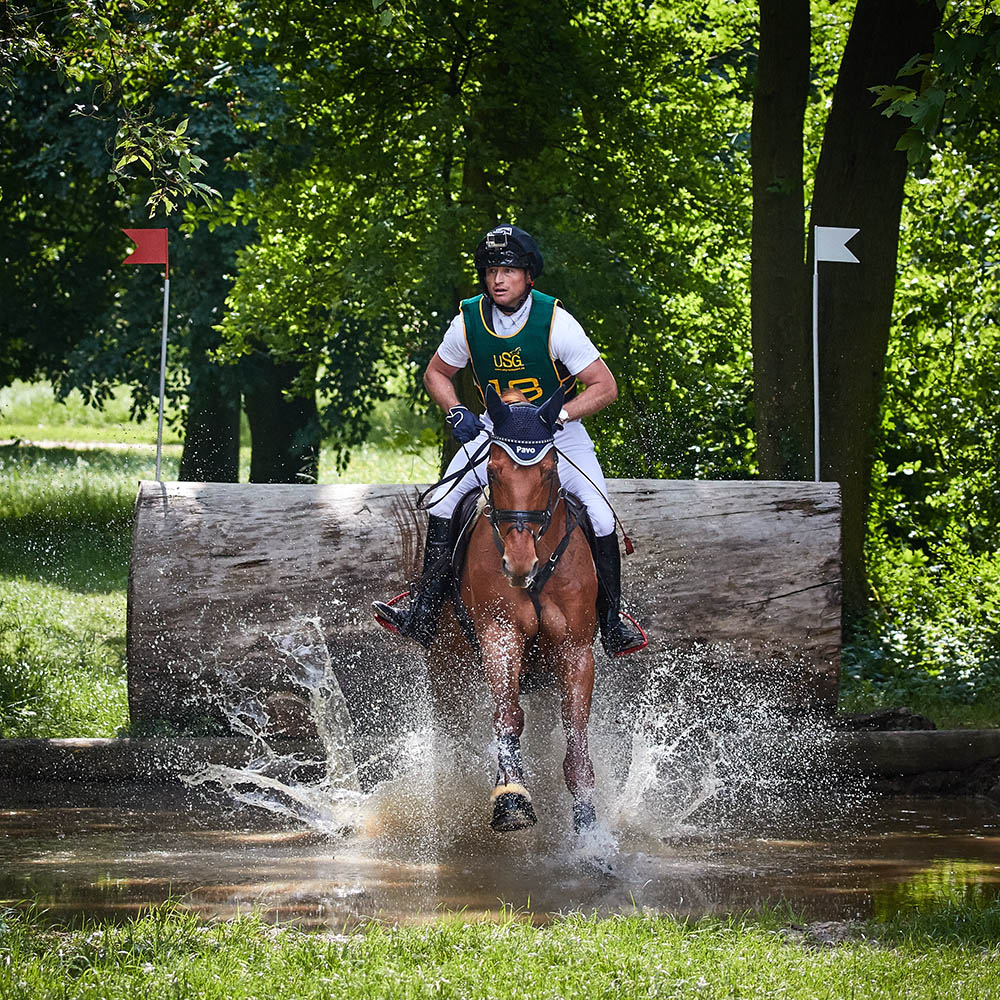 Michael Jung am Wassereinsprung