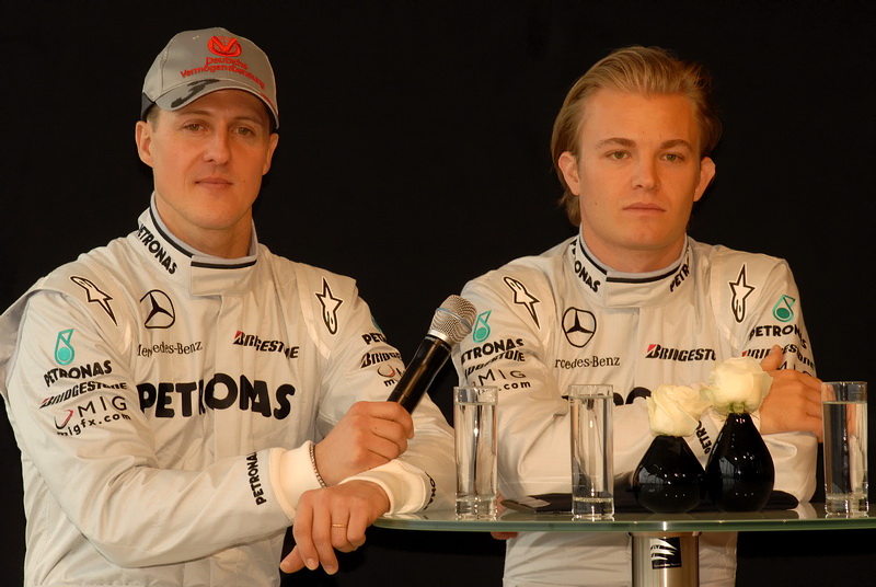 Michael Schumacher und Nico Rosberg: Pressekonfernenz MercedesGP in Stuttgart