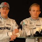 Michael Schumacher und Nico Rosberg: Pressekonfernenz MercedesGP in Stuttgart