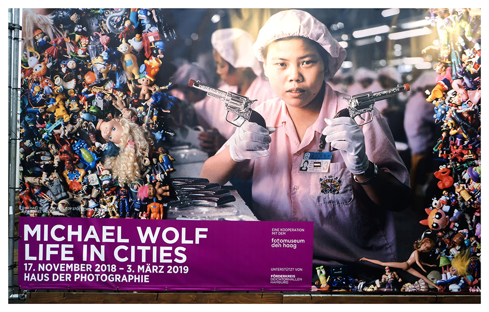 Michael Wolf, Fotoausstellung Hamburg (Portfolio)