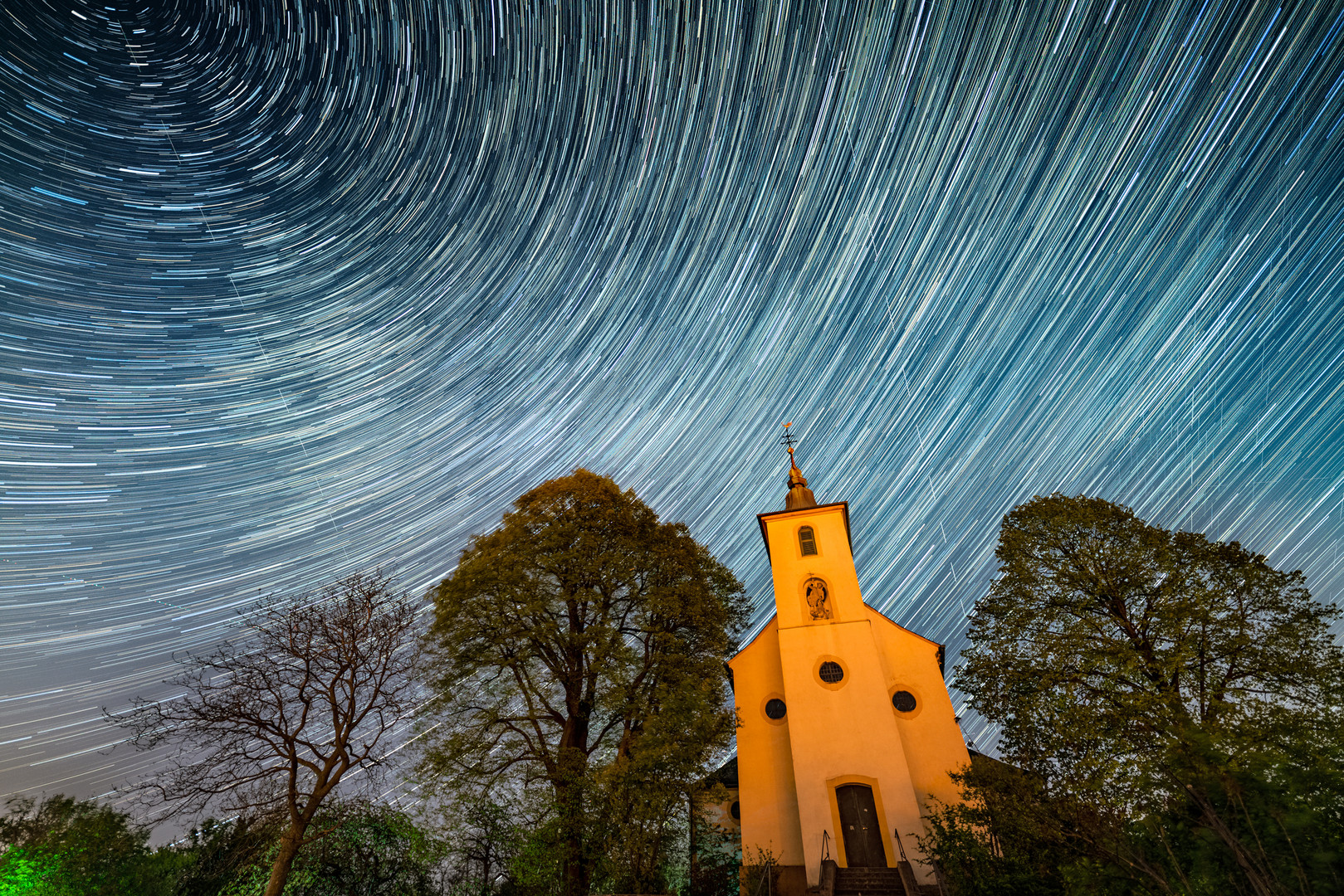 Michaelsberg bei Nacht