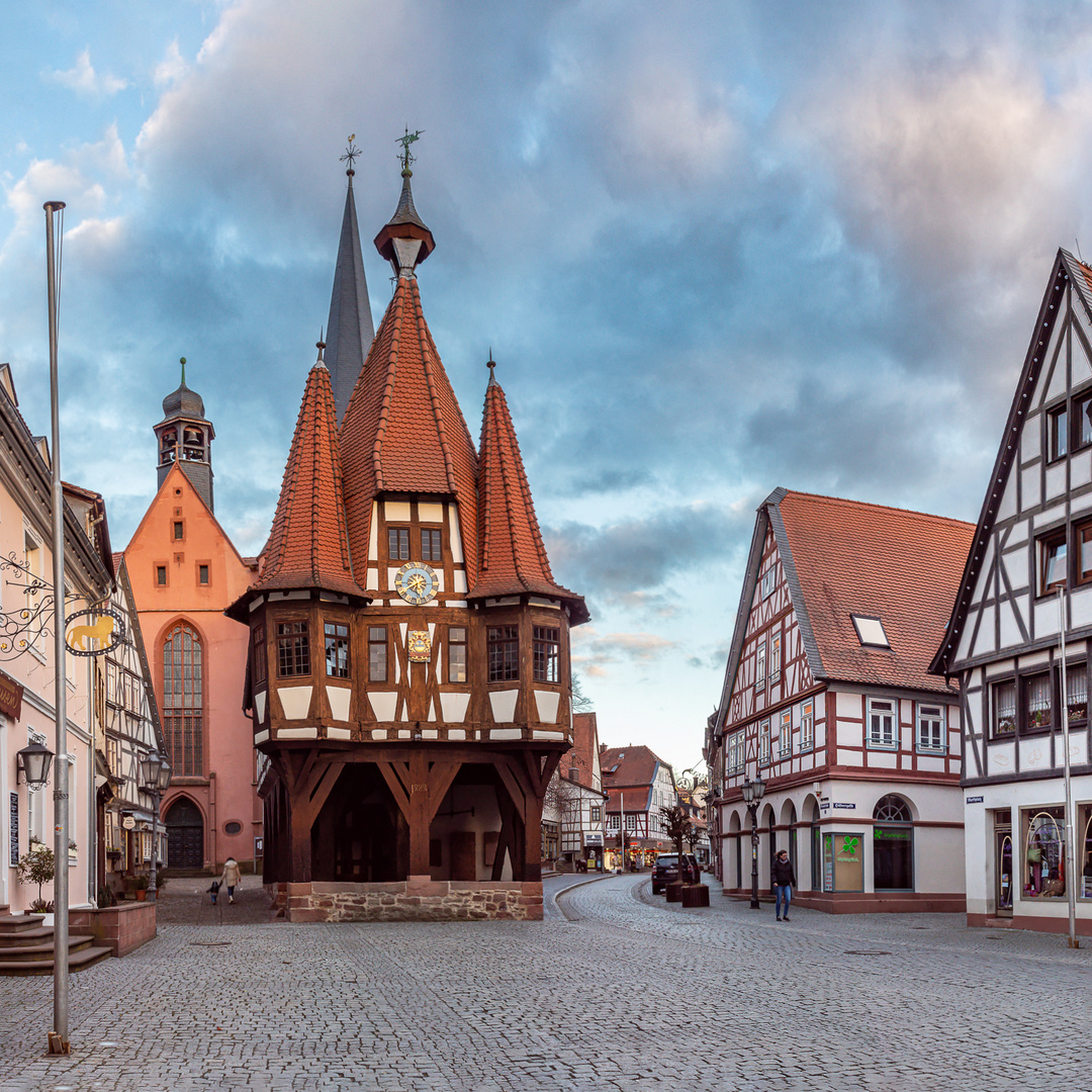 Michelstadt am Abend.