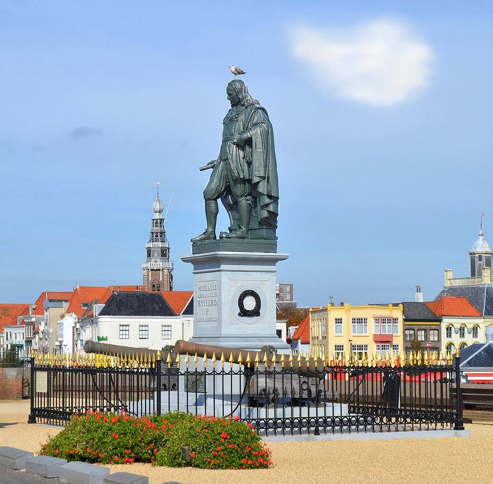 Michiel De Ruyter Standbild in Vlissingen Foto & Bild oilhillpitter, denkmal, historisches Michiel De Ruyter Standbild in Vlissingen Foto & Bild oilhillpitter, denkmal, historisches