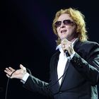 - Mick Hucknall / Simply Red -