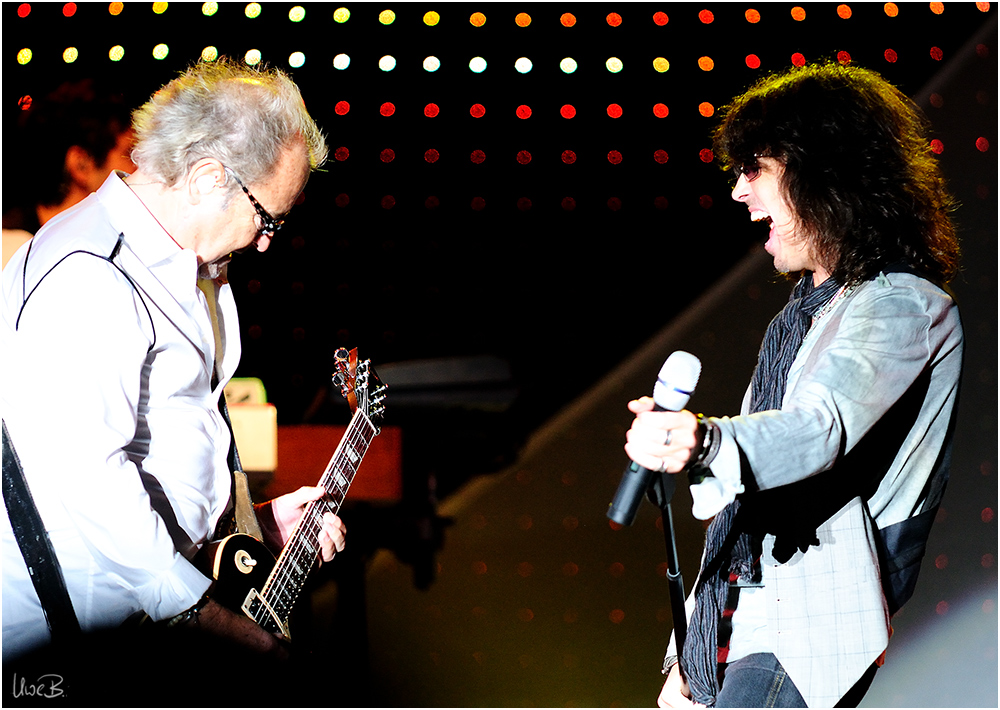 Mick Jones & Kelly Hansen (Foreigner)