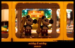 ..:: mickey & mickey mouse ::..