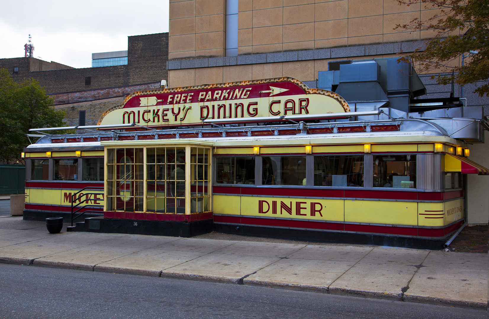 Mickey's Dining Car