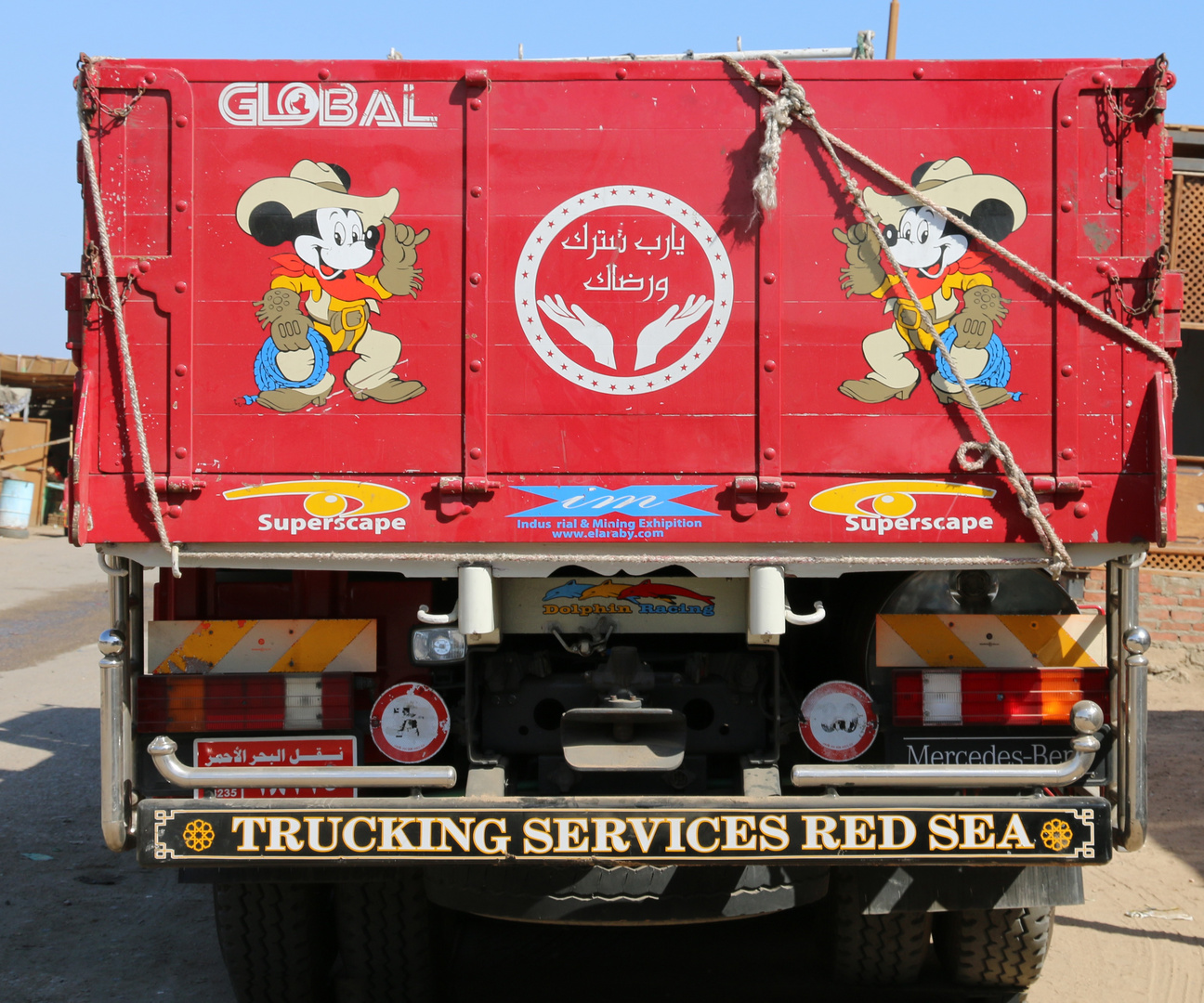 Micky Maus Truck in Ägypten 2016