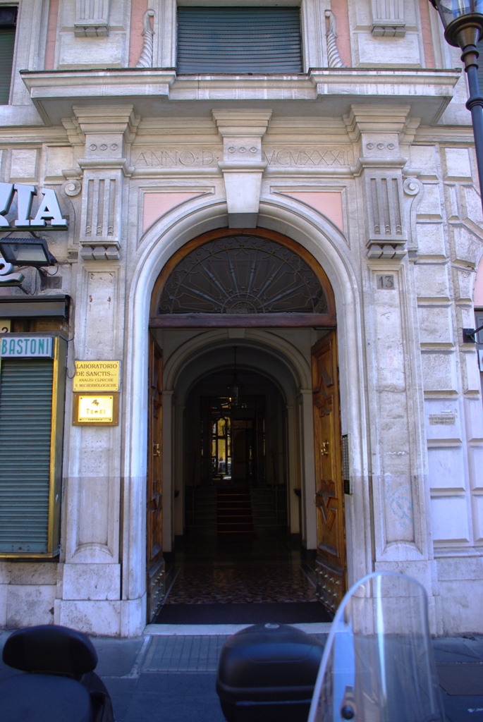 Microbiology Lab - Rome