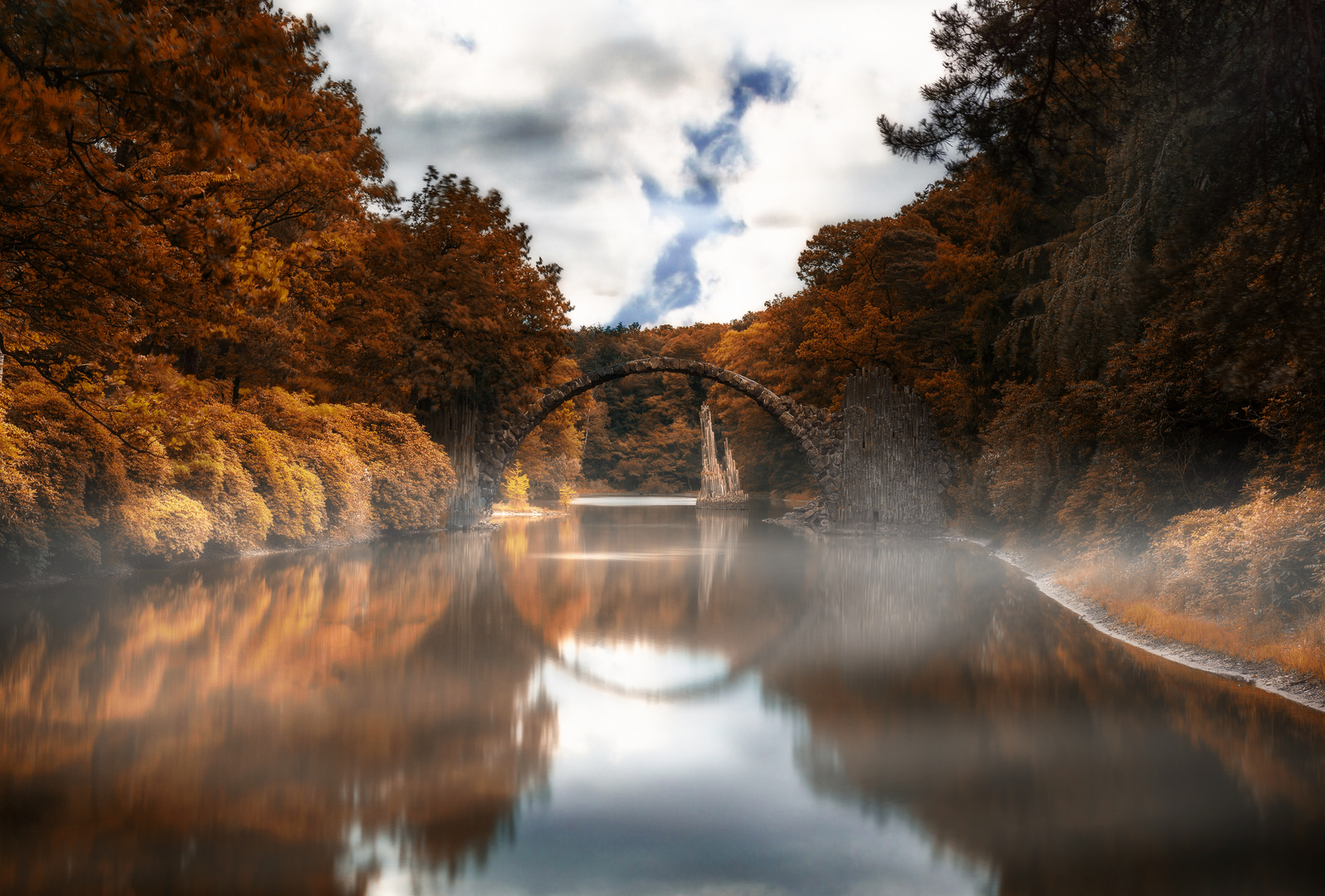 middle earth - Rakotzbrücke