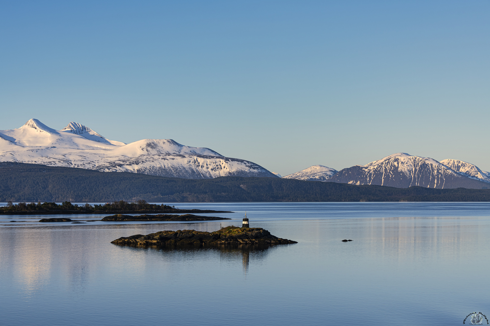 - Midfjorden -