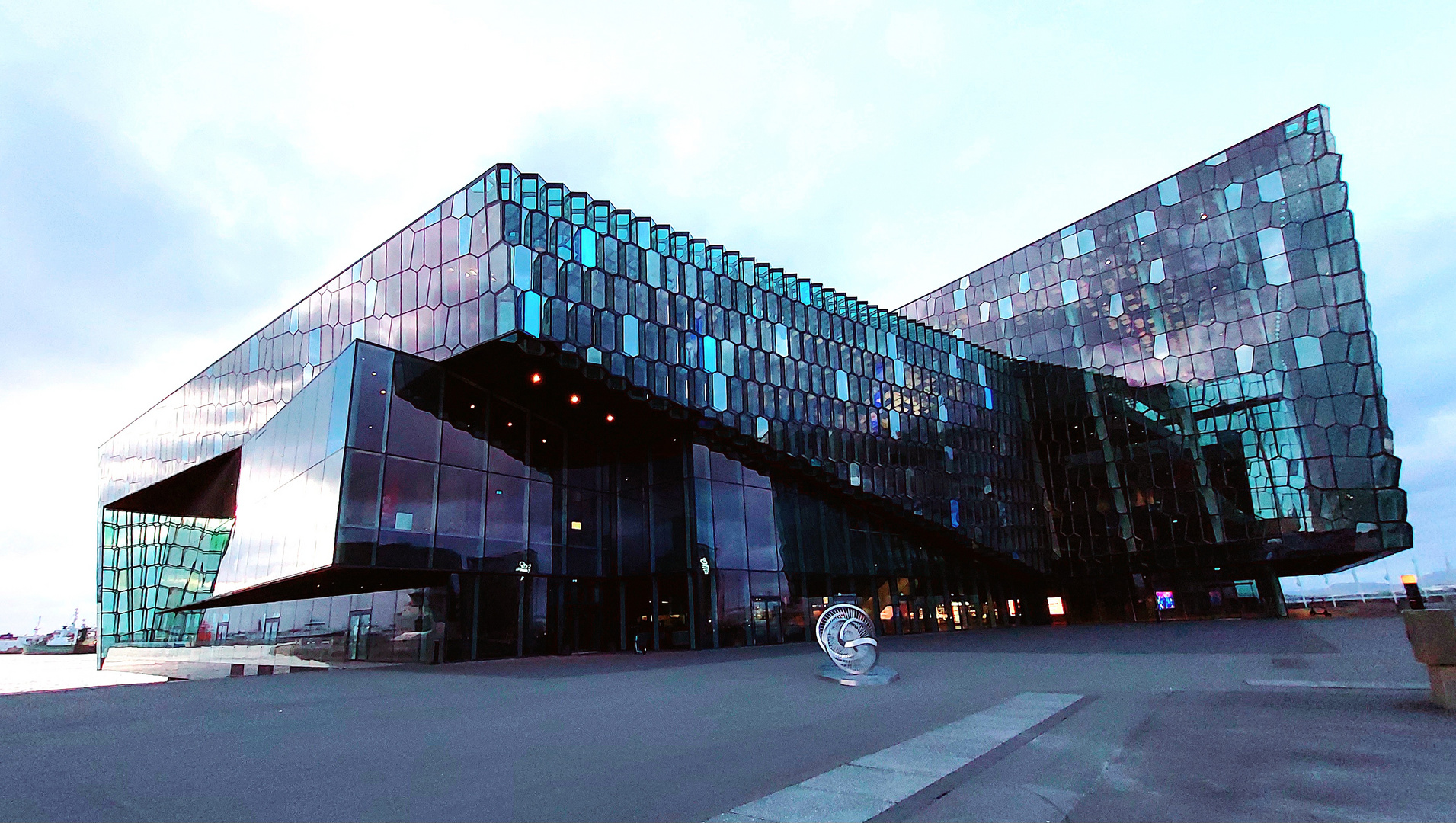 midnight sun harpa reykjavik