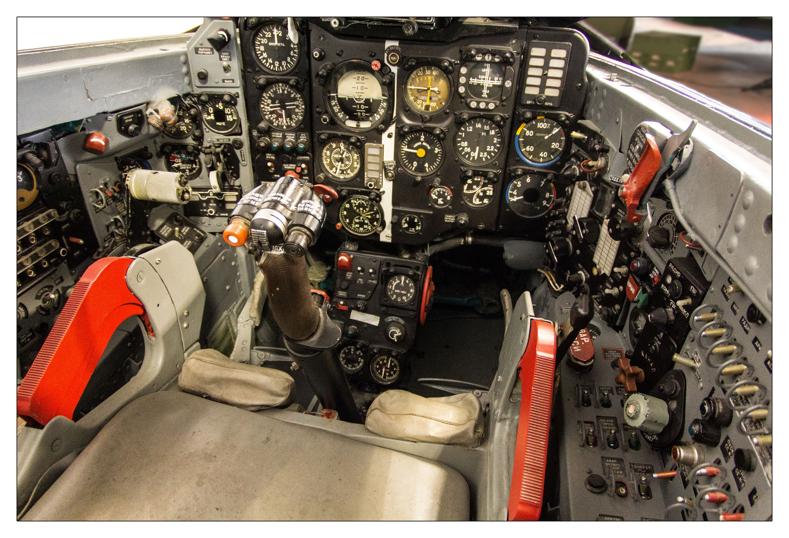 MiG-21PF Cockpit