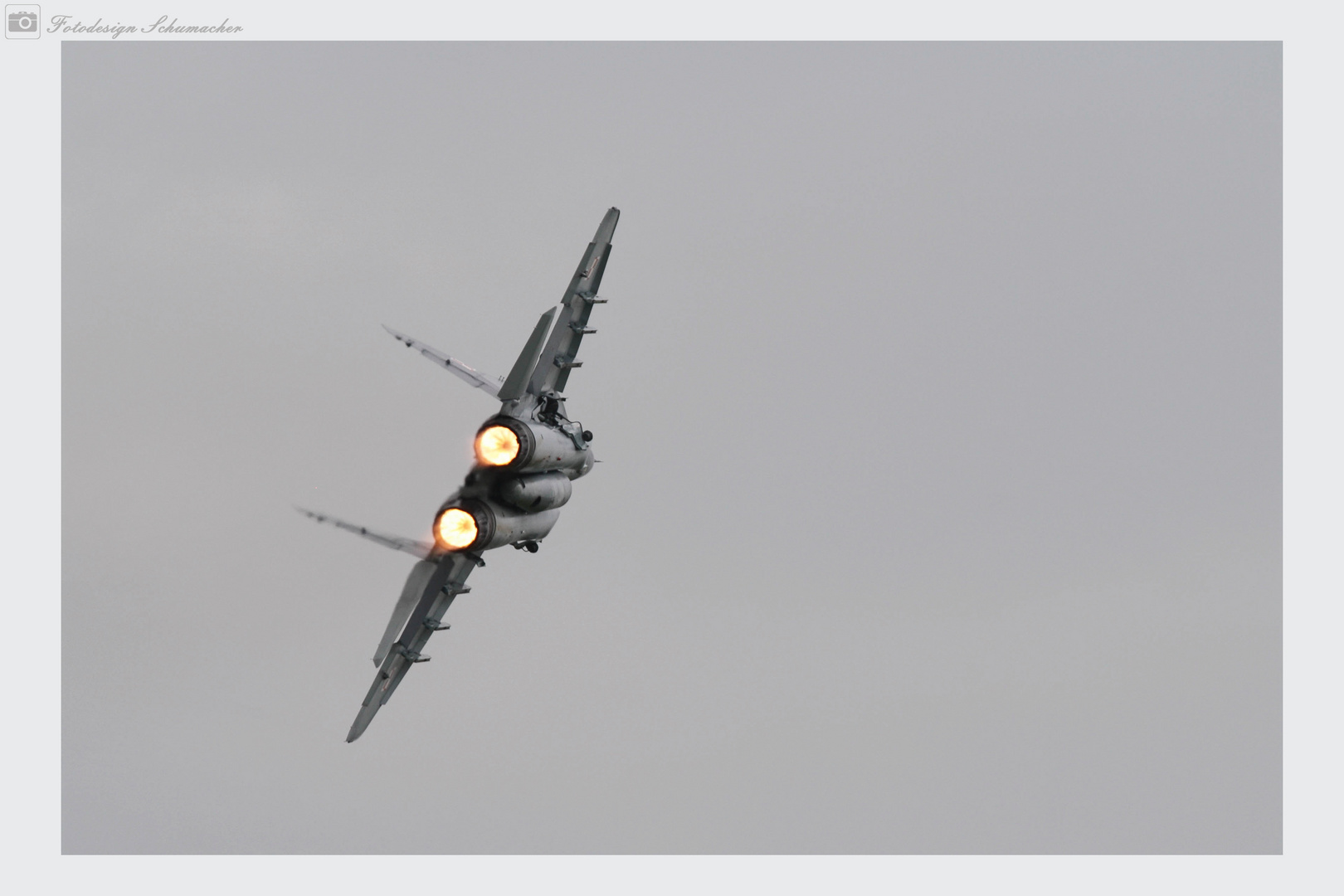 Mig-29 full afterburner