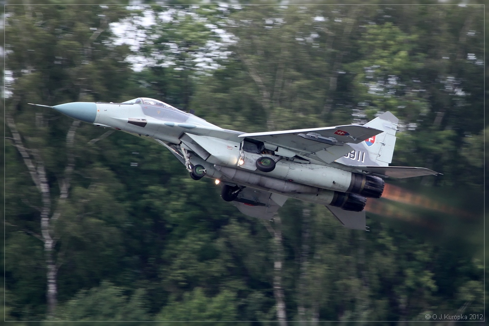 MIG-29 "takeoff"