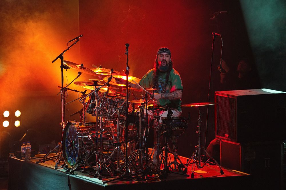 Mike Portnoy...