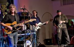 Mike Stern, Tom Kennedy, Bob Franceschini