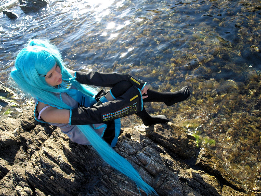 Miku -Shooting auf den Klippen von St. Tropez III