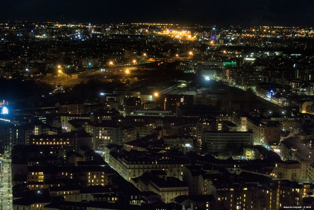 Milano by night