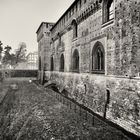 Milano, castello Sforzesco, il fossato