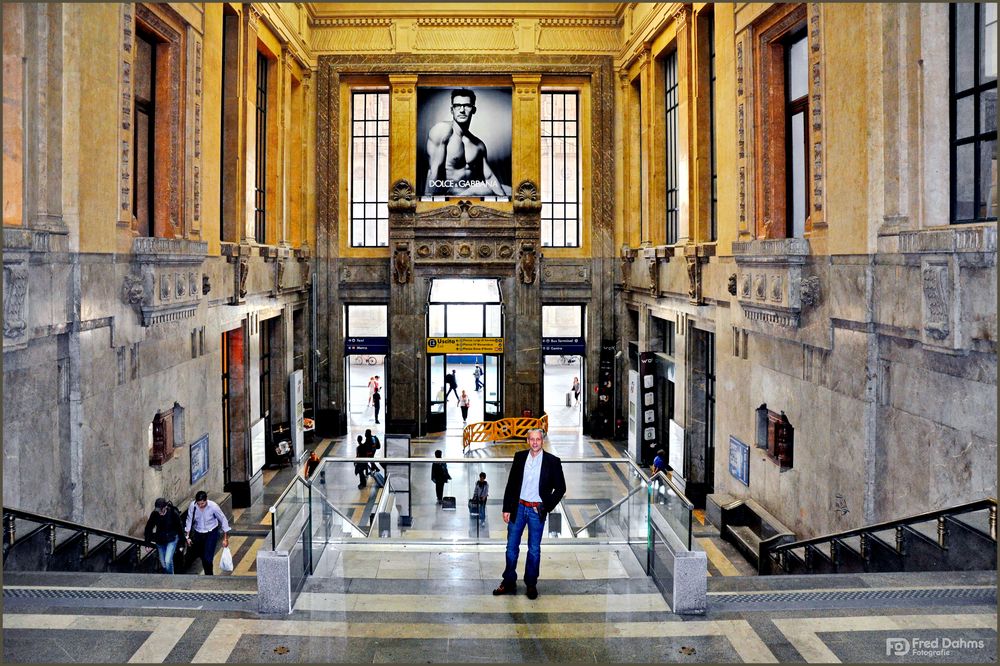 Milano Centrale, was für ein Bahnhof