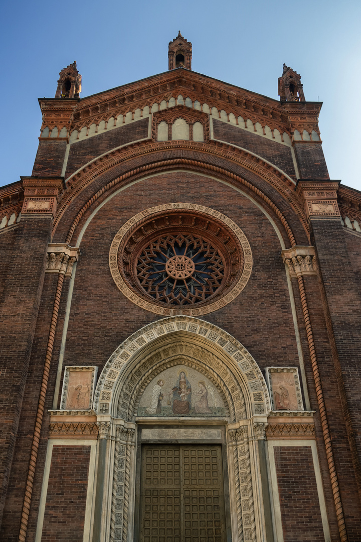 Milano, Chiesa del Carmine