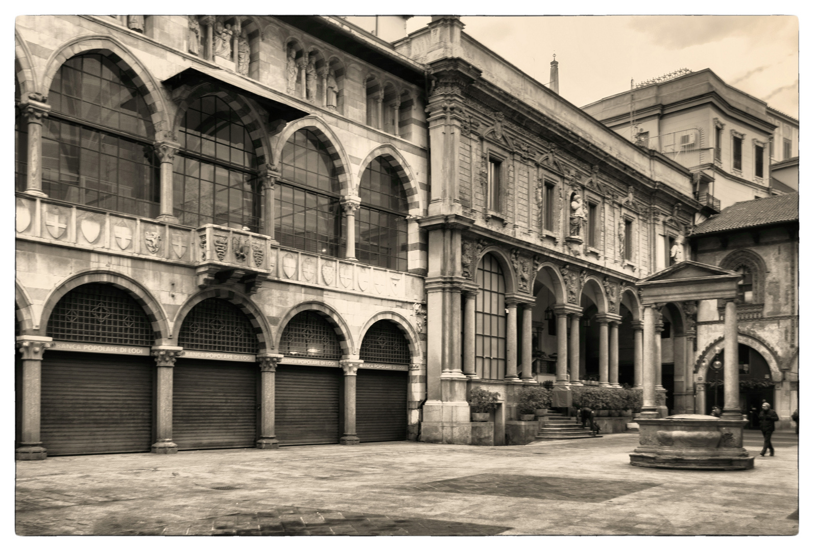 Milano nel cuore: Piazza Mercanti