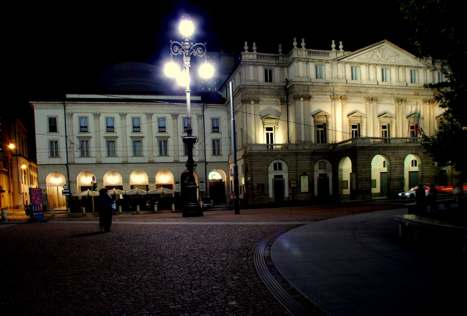 MILANO TEATRO DELLA SCALA