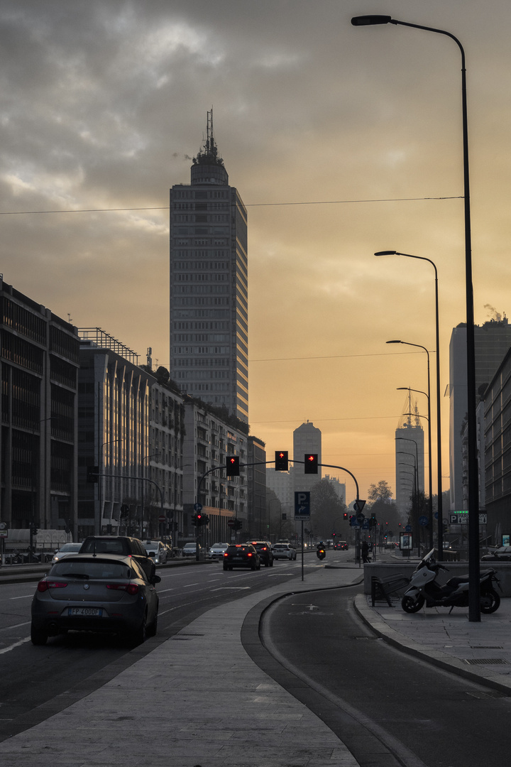 Milano, Via Vittor Pisani