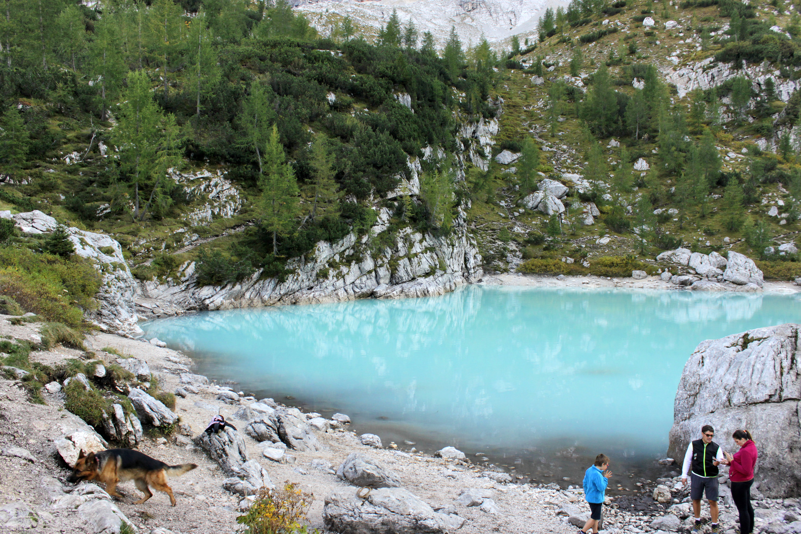 Milchiges Blau