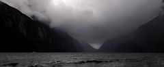 Milford Sound - Wolkenverhangen