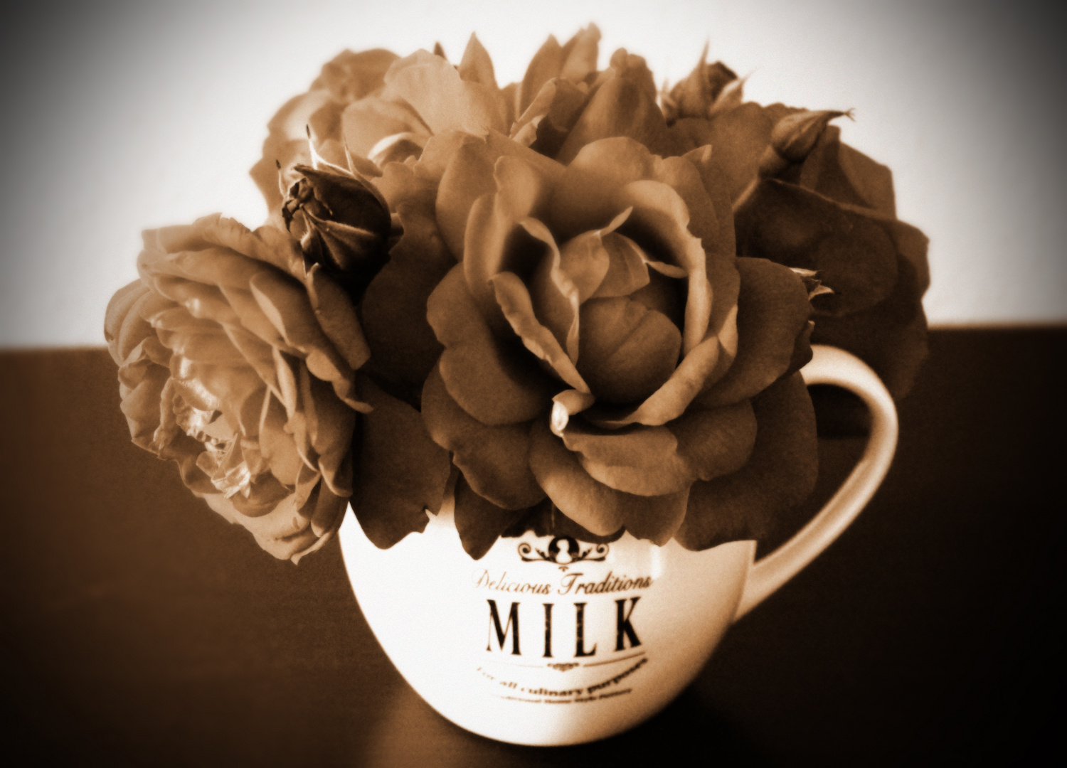 Milk und Rosen aus Opa's Garten ;-)