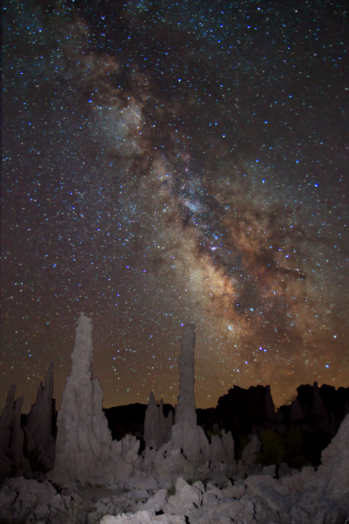 milky way above tufa towers